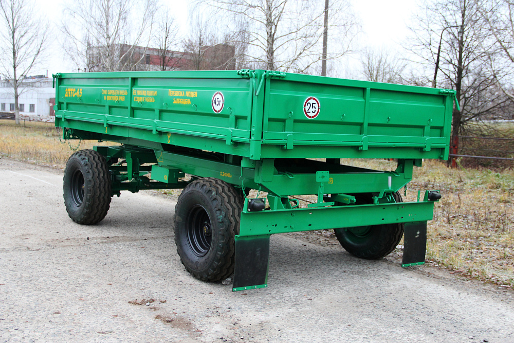Прицеп тракторный с надставными металлическими бортами 2ПТС-4,5-2 (усиленный)