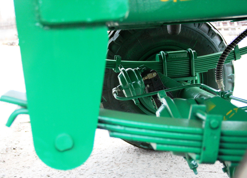 Прицеп тракторный с надставными металлическими бортами 2ПТС-4,5-2 (усиленный)