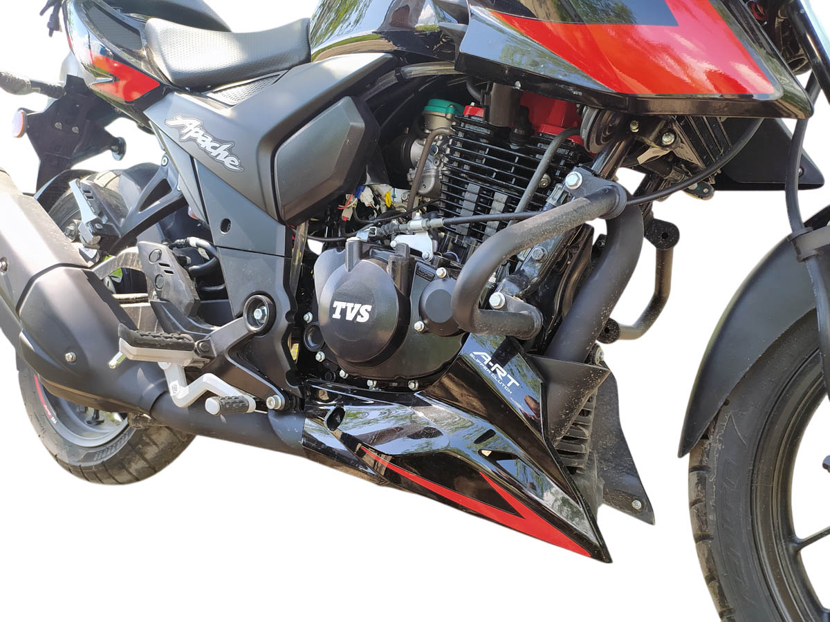 Мотоцикл TVS APACHE RTR 200 4V (Индия) (4х клапанный двигатель, 21 лс.)