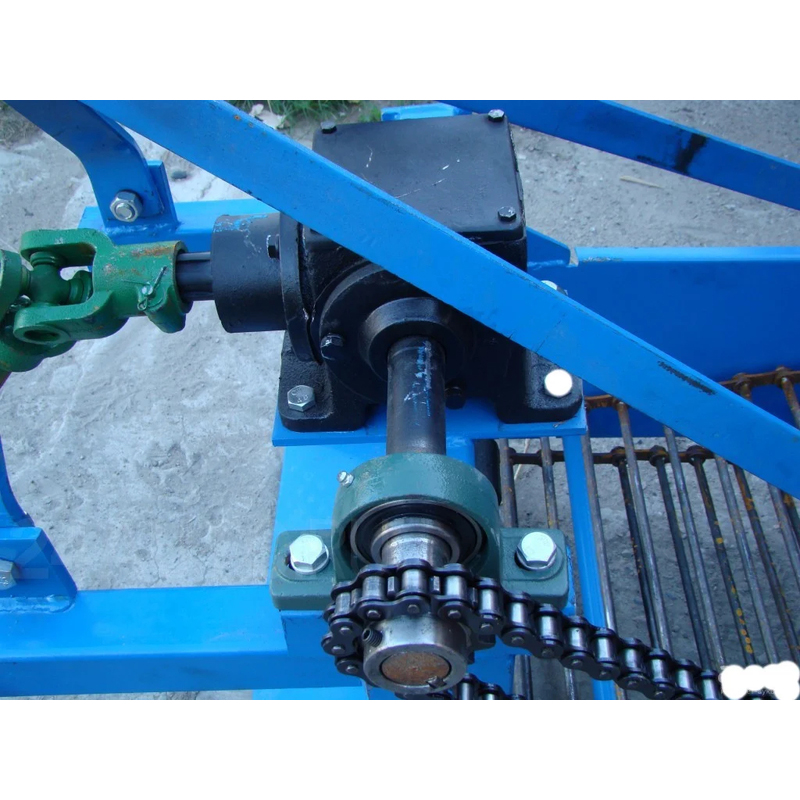 Картофелекопалка 4U-1 с карданом