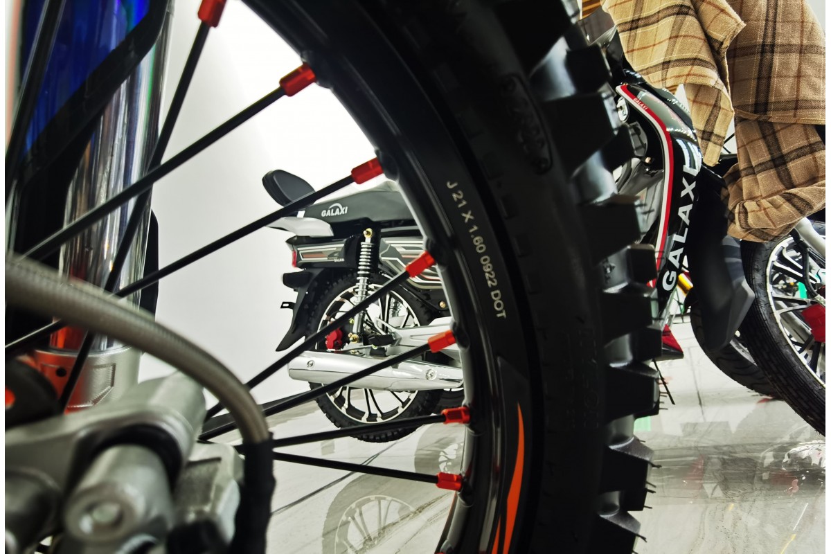 Мотоцикл JHL Z6 NB300 (174MN-5)