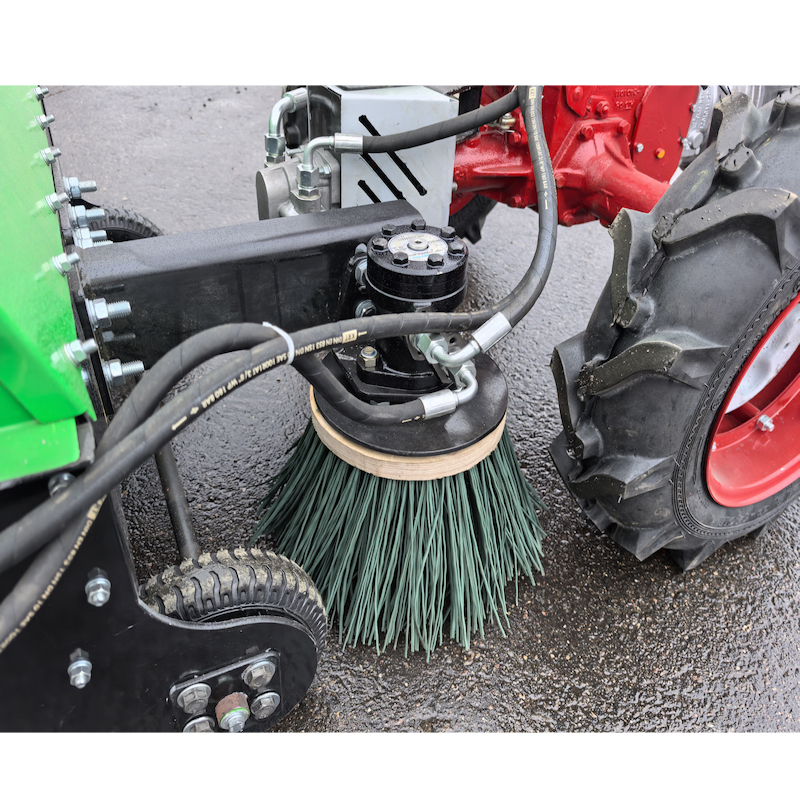 Подталкиватель кормов полунавесной ПКП-0,9