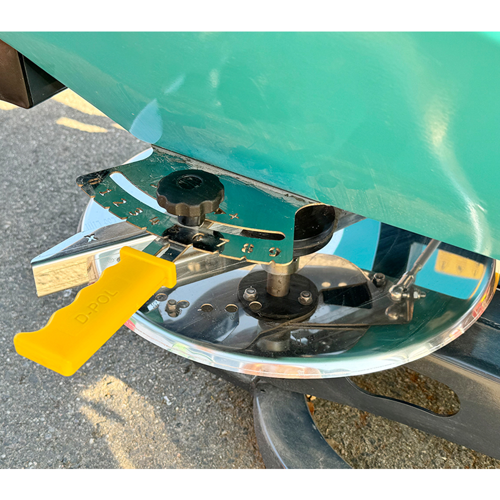 Разбрасыватель РУМ 1200 литров усиленный