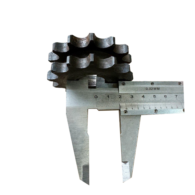 Звездочка Z-13 D24 шпонка двухрядная привода малого редуктора