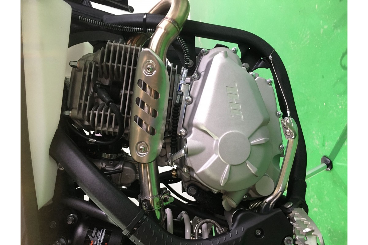 Мотоцикл JHL LX3 PR300 (175FMN)