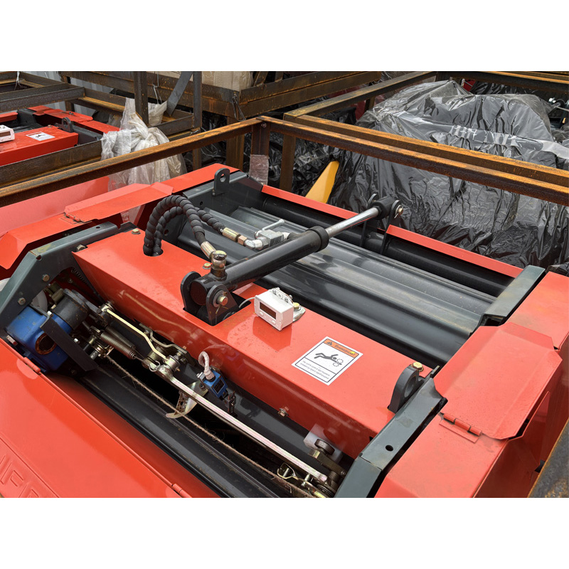 Пресс-подборщик Rossel 0870