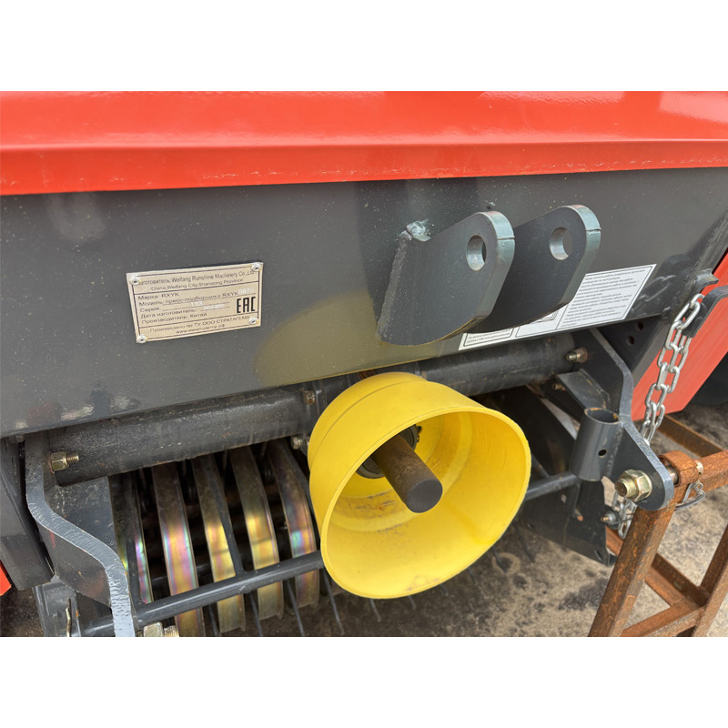 Пресс-подборщик Rossel 0870