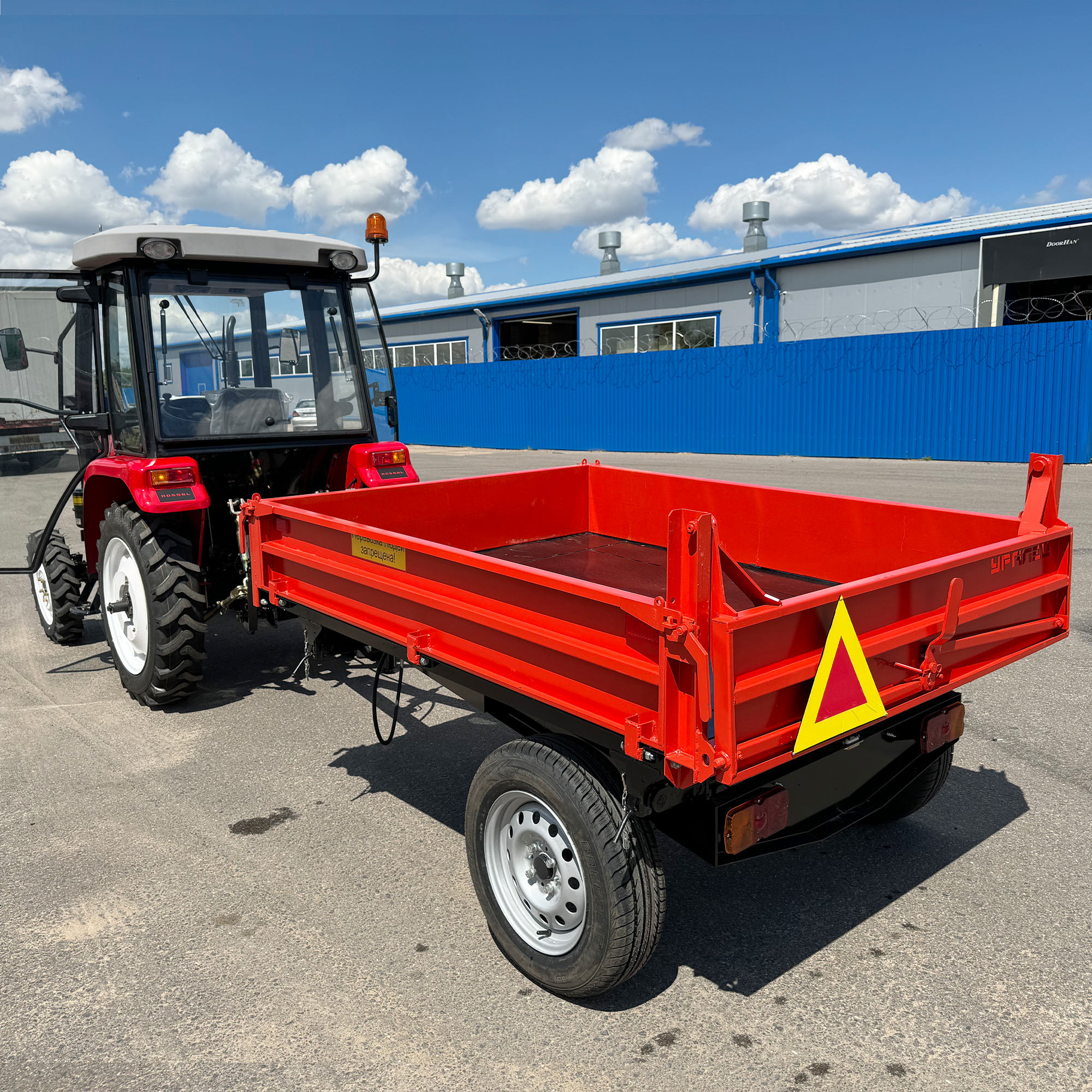 Полуприцеп-самосвал Уралец 1,5т. 3 стороны опрокидования (П03.00.400)