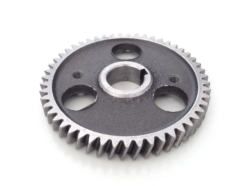Шестерня балансирного вала R-18 Z-51 косой зуб