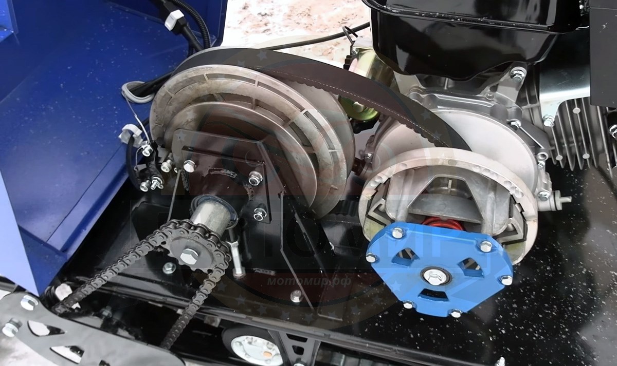 Мотобуксировщик с лыжным модулем 15 л.с., ЛИДЕР-2-3Т-15АП (3 тележки), АДАПТИВНАЯ ПОДВЕСКА