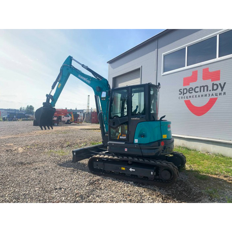 Мини-экскаватор Sunward SWE60UF