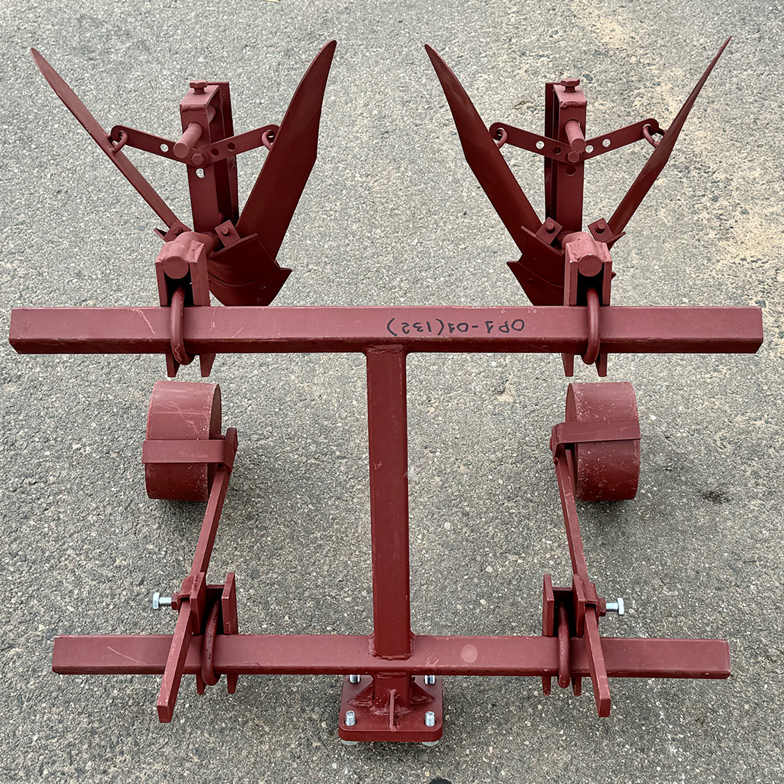 Окучник ОР-1-01-132 двойной с рамой