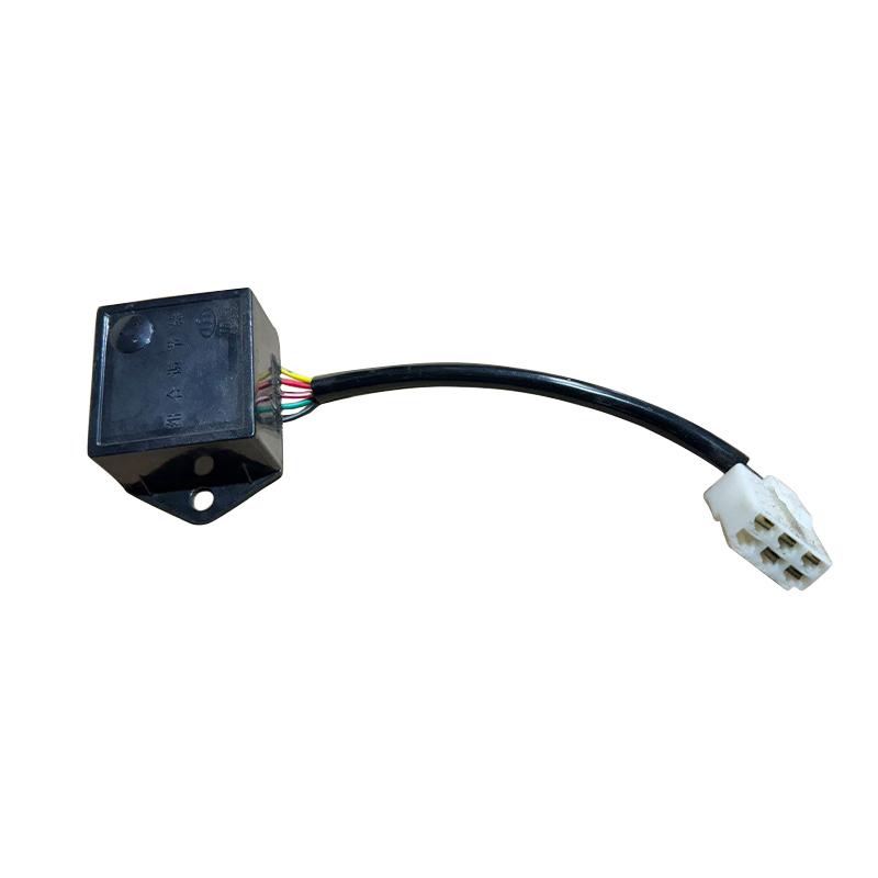 Реле-регулятор напряжения SSF53SDQH SF180D (12V) 5 проводов SF-244