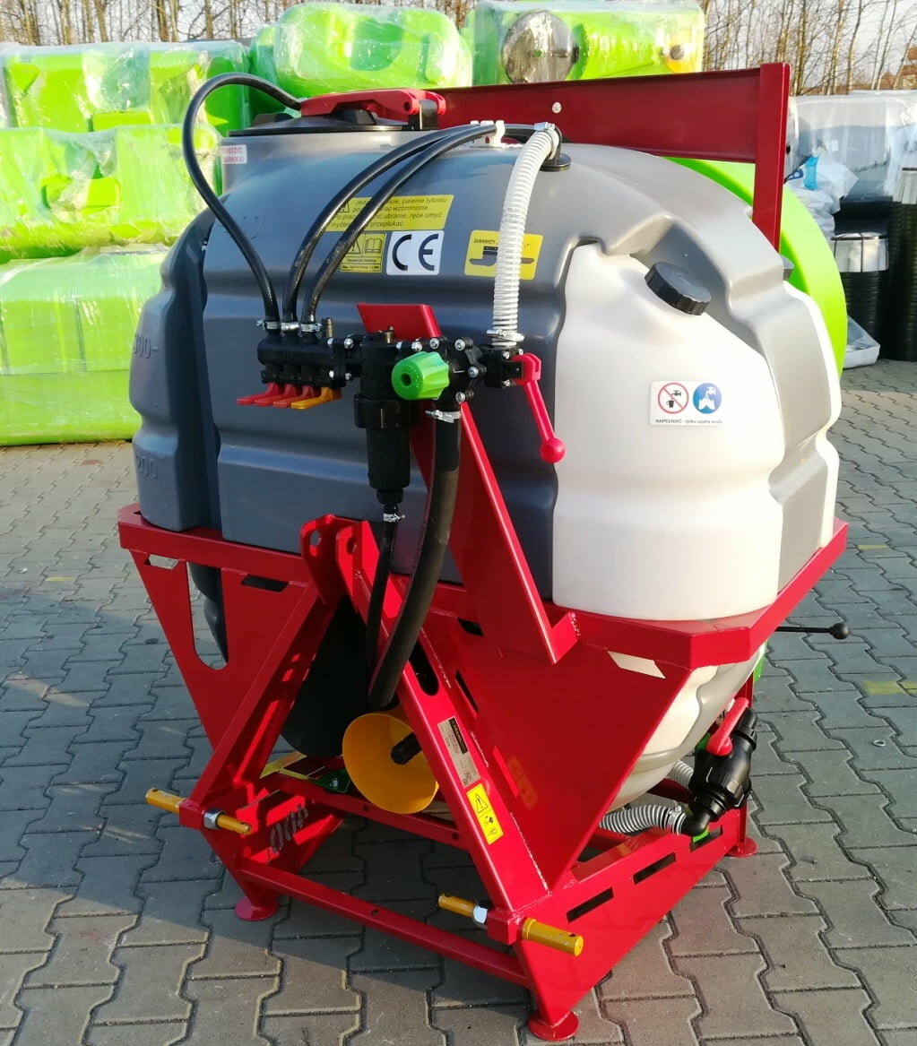 Опрыскиватель Demarol вентиляторный 600L