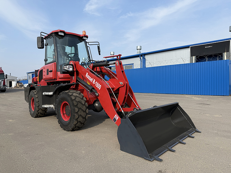 Фронтальный погрузчик Rossel R-1600