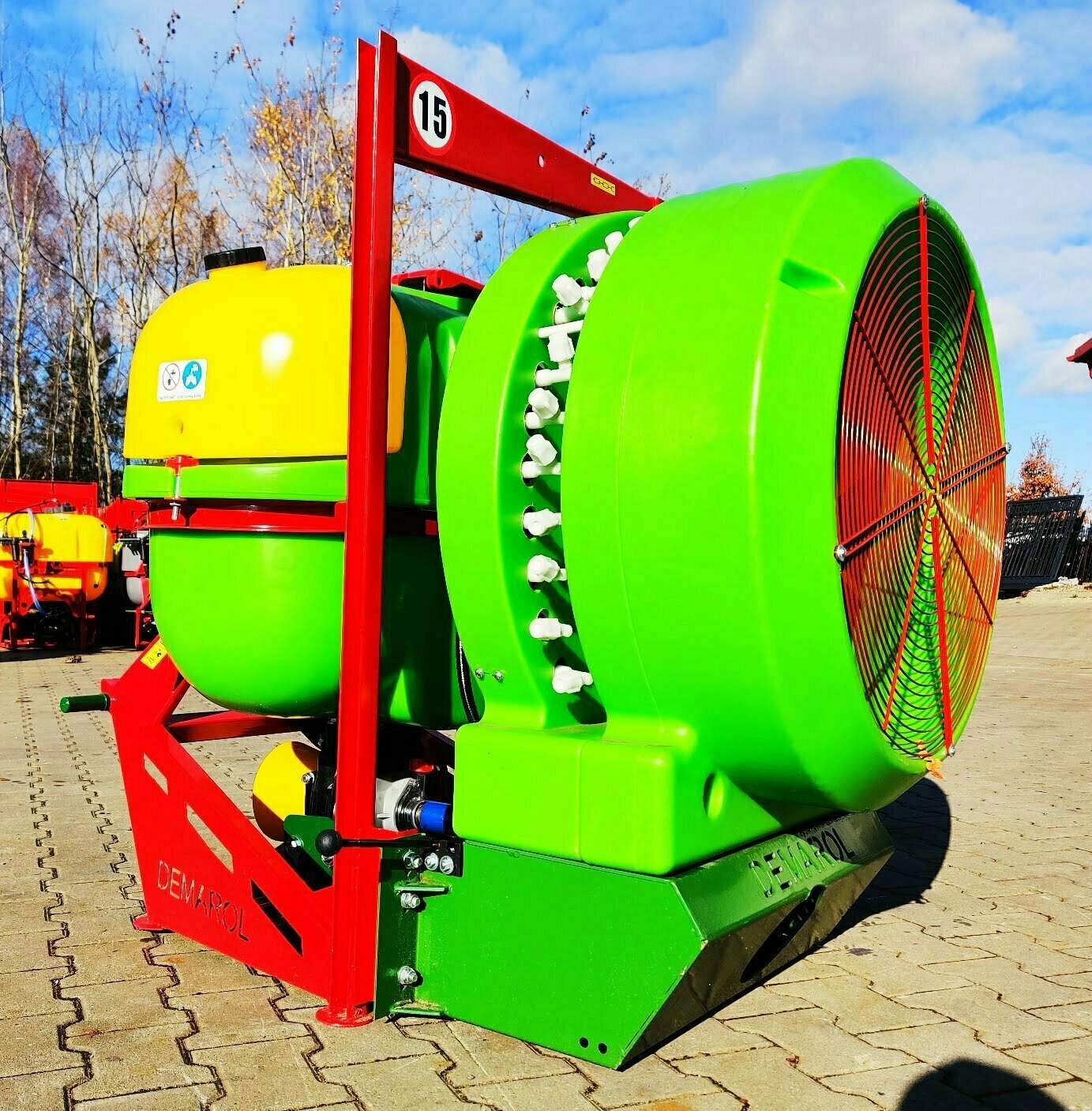 Опрыскиватель Demarol вентиляторный 400L