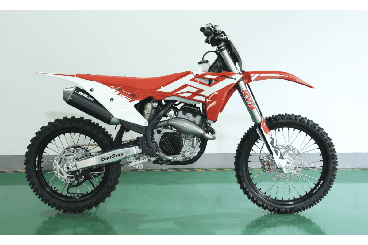 Мотоцикл JHLofr LX250R (LX26)