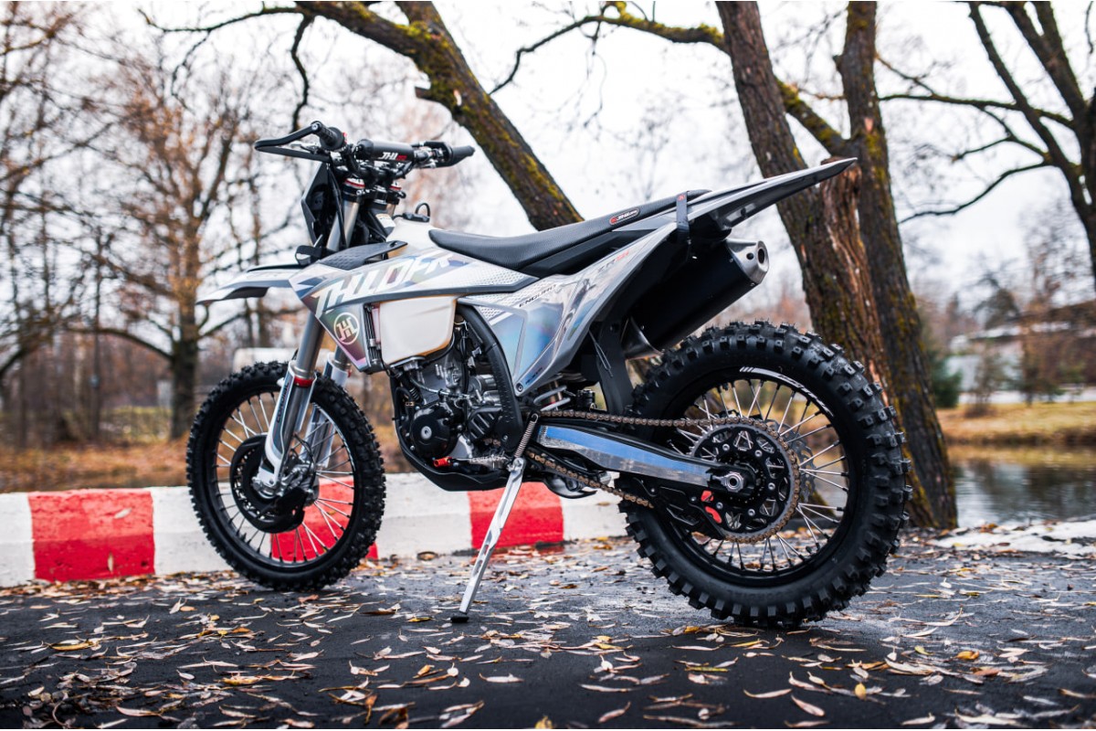 Мотоцикл JHLofr ZR8i EFI NC300S (182-MN)