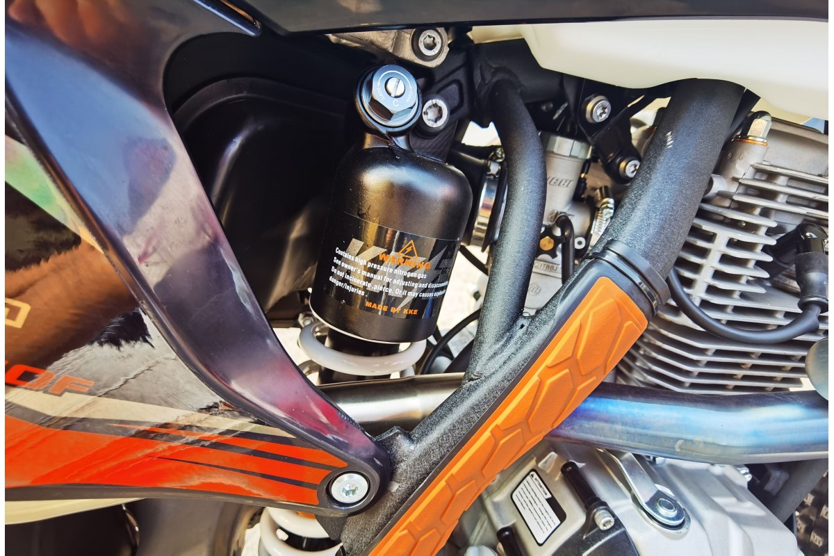 Мотоцикл JHL Z3 CB250 (172FMM-3A)