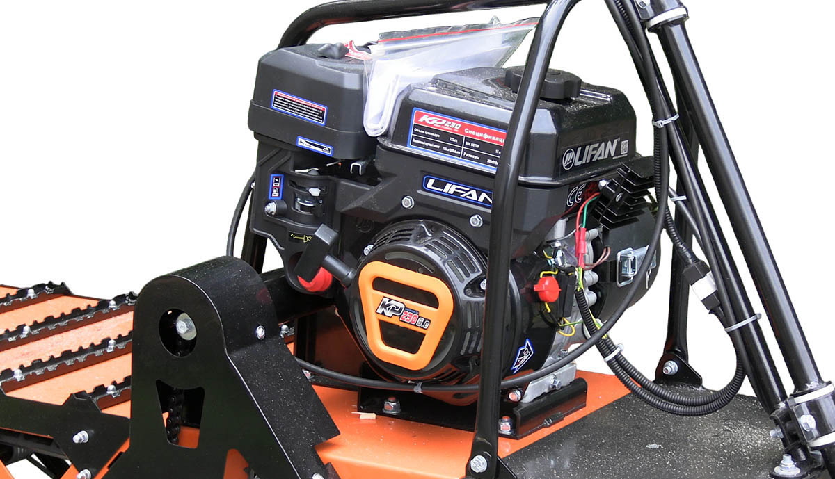 Снегокат СОБОЛЬ (Ижтехмаш), двигатель LIFAN 8 л.с., вариатор TAV2-40