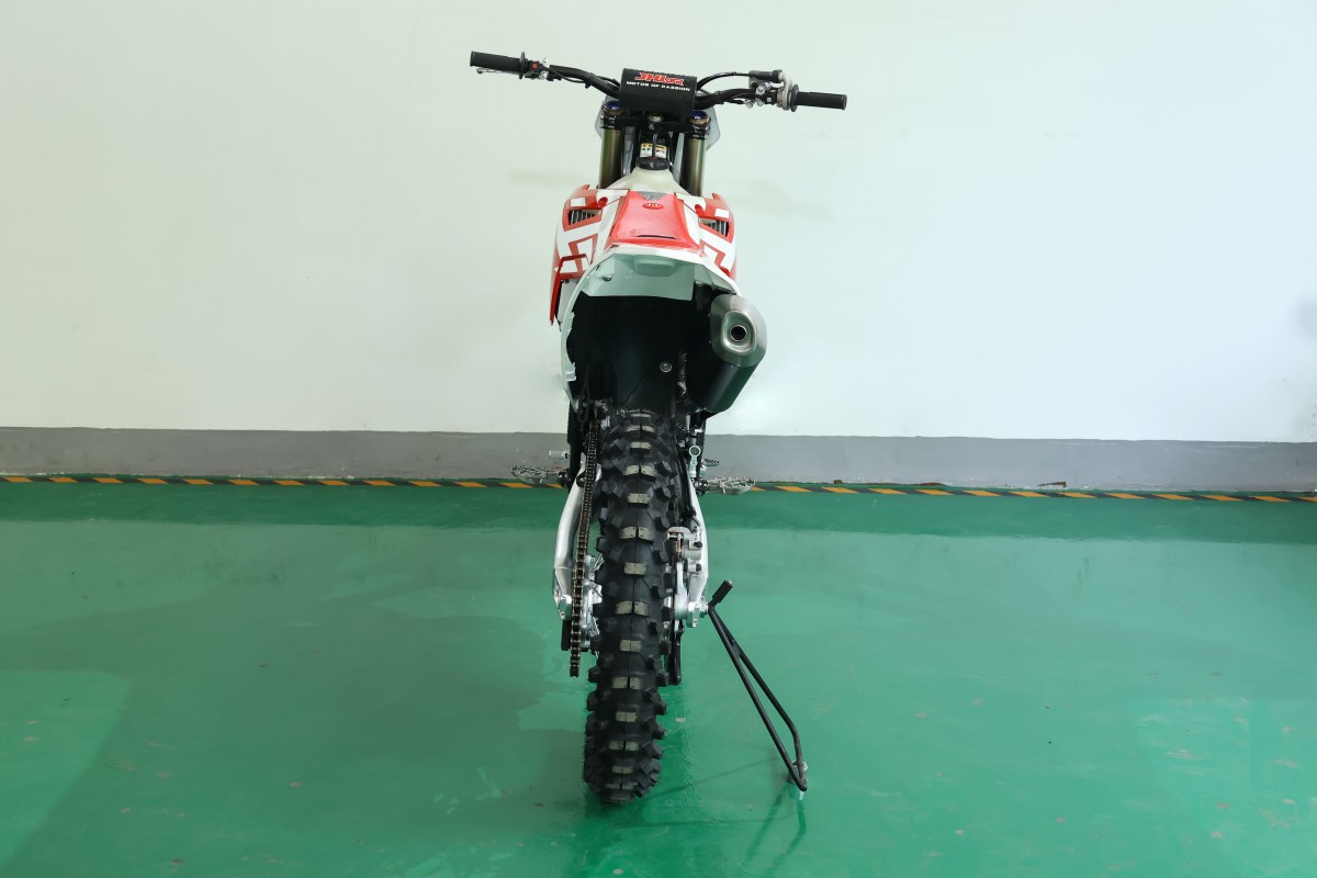 Мотоцикл JHLofr LX250R (LX26)