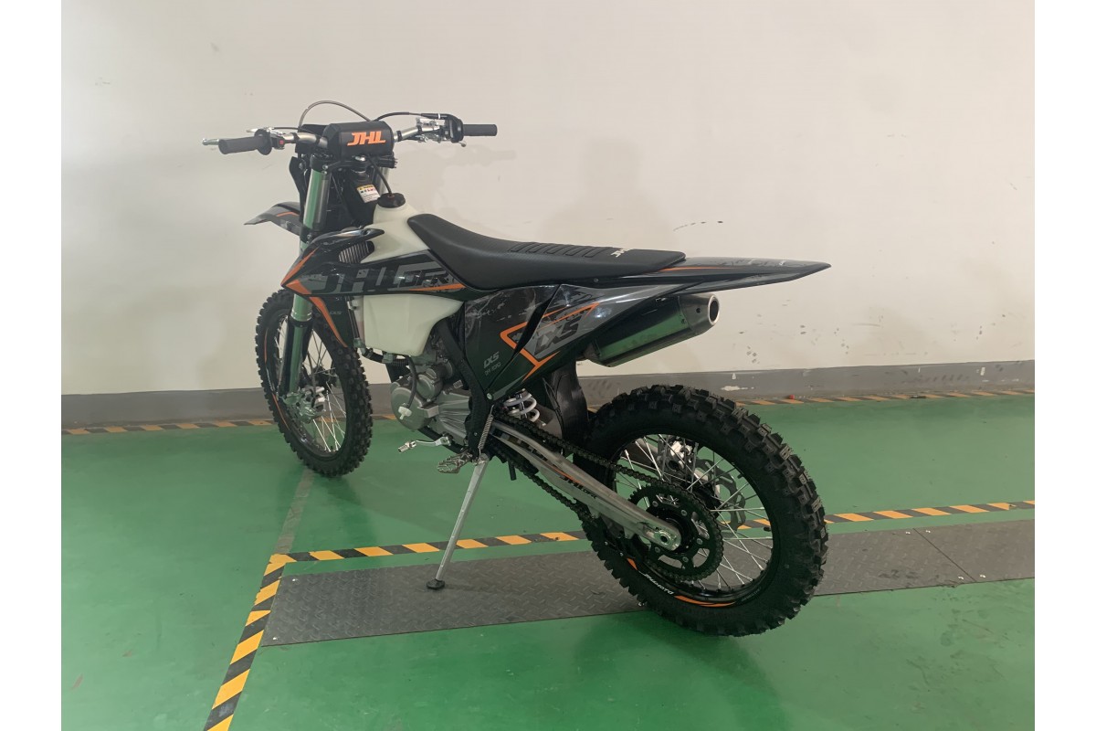 Мотоцикл JHL LX5 NB300 (174MN-5)