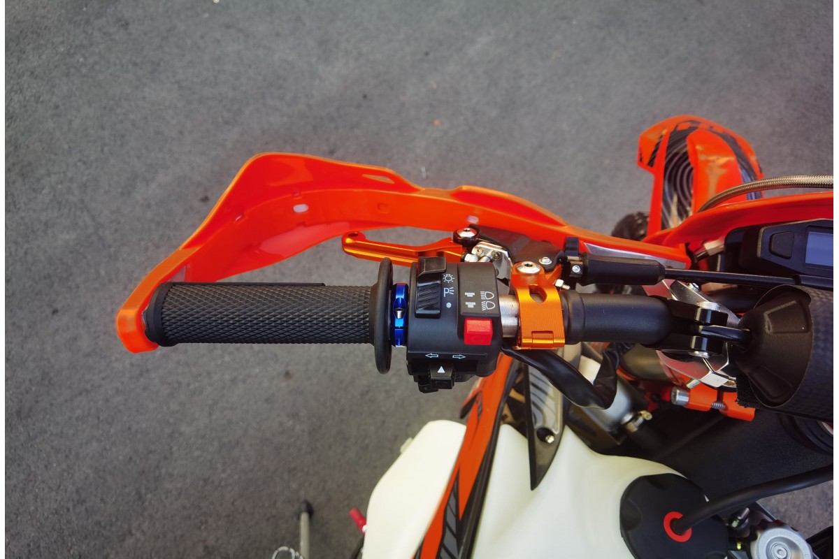 Мотоцикл JHL M5 MT250 (1E66MM)