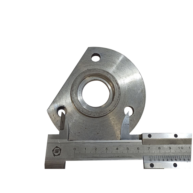 Фланец редуктора скошеный