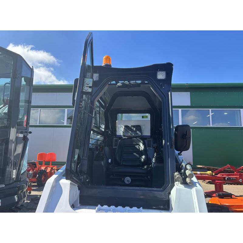 Мини-погрузчик Novamach NL240