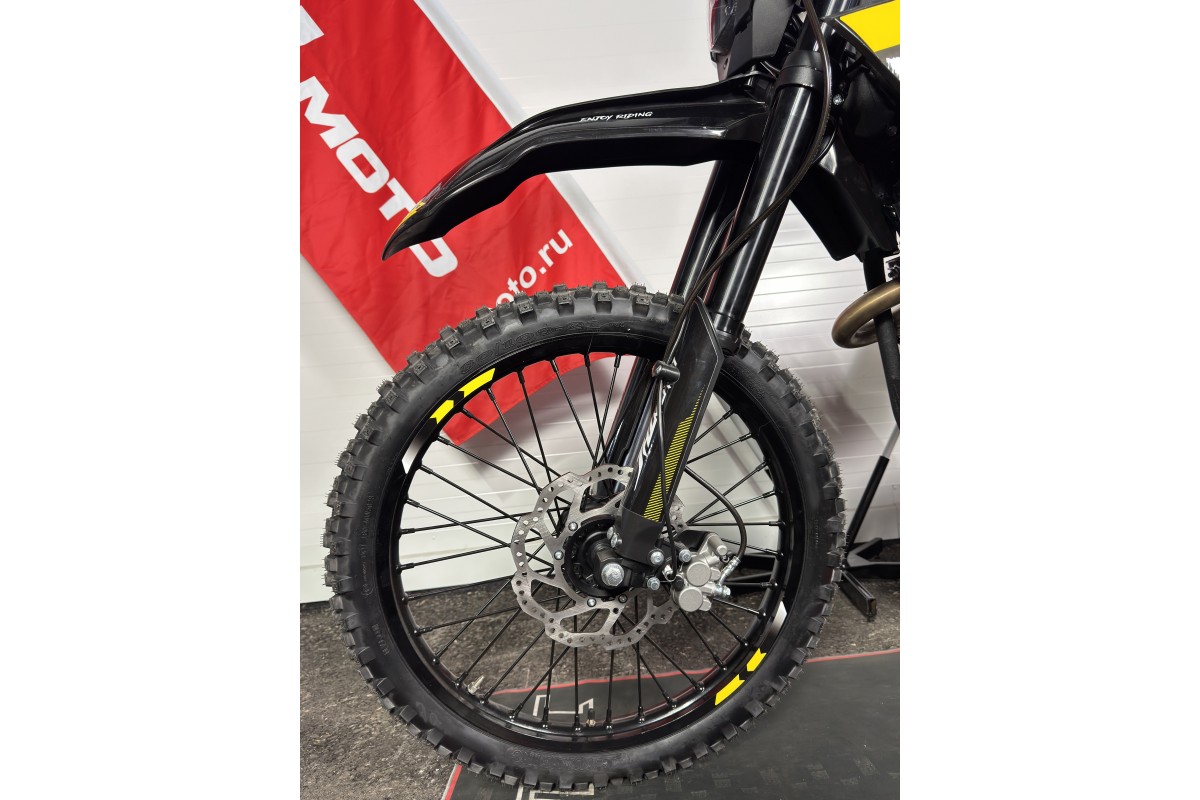 Мотоцикл JHL Z2 PR300 (ZS175FMN)