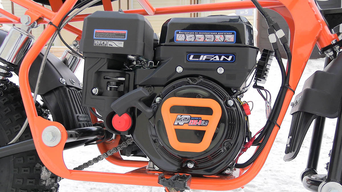 Мотоцикл СКАУТ САФАРИ 3L- 8Е+ BIGFOOT (ФАРА, ЭЛ.СТ. перед. и задн. подв., 8,0 л.с., РЕДУКТОР)