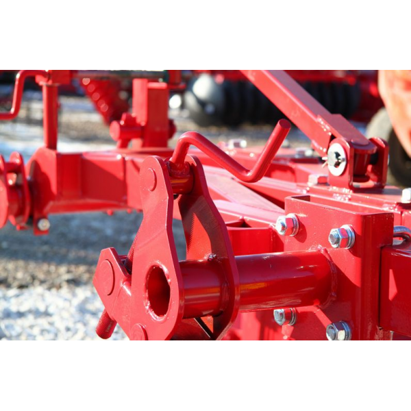 Плуг Wirax Ogorodnik U018/2