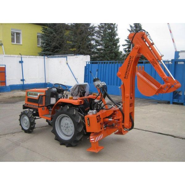 Мини-экскаватор навесной