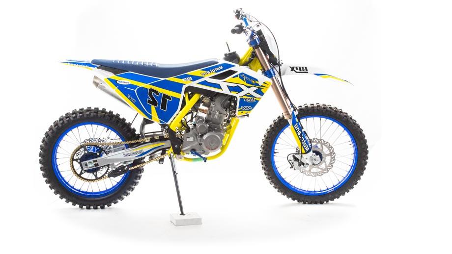 Мотоцикл Кросс Motoland XT 250 ST-W (170MM-2V)