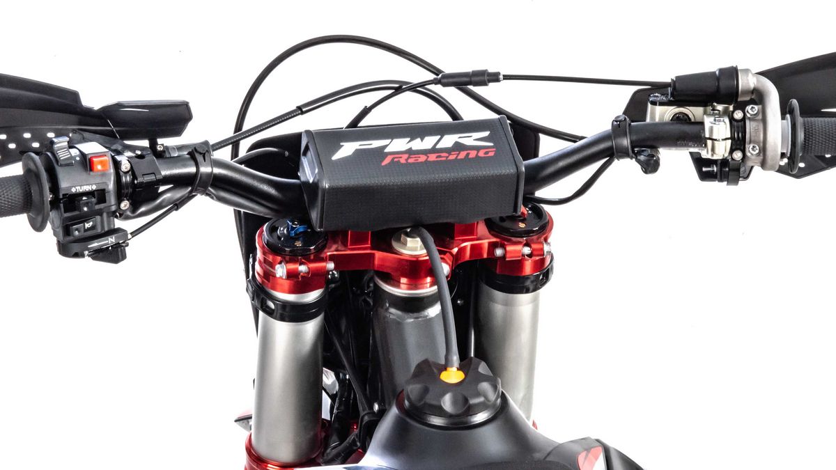 Мотоцикл Кросс PWR FS300 (PR5 4V) красный РАСПРОДАЖА