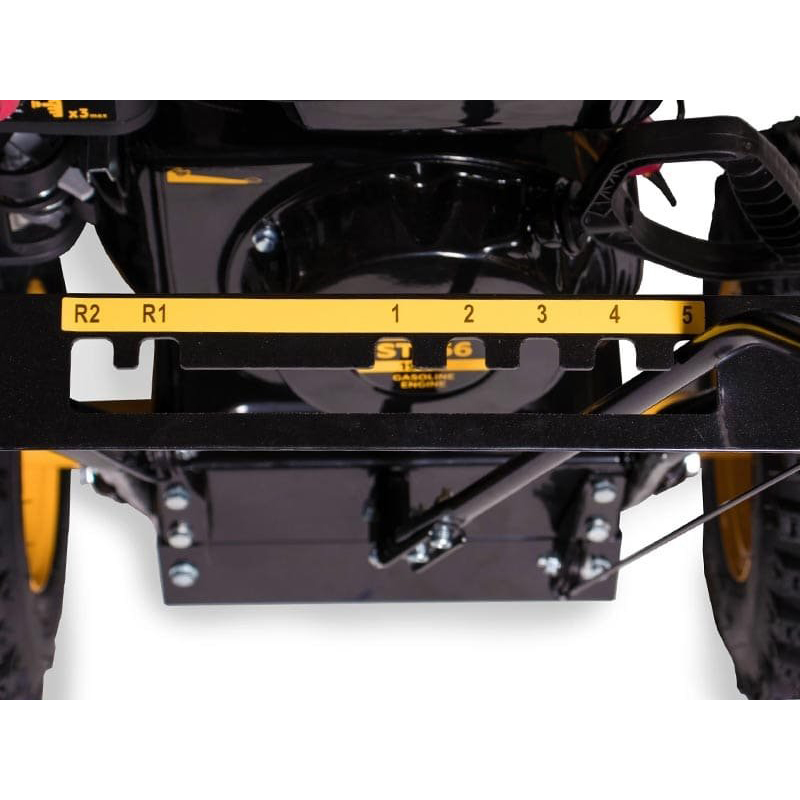 Снегоотбрасыватель Champion ST656