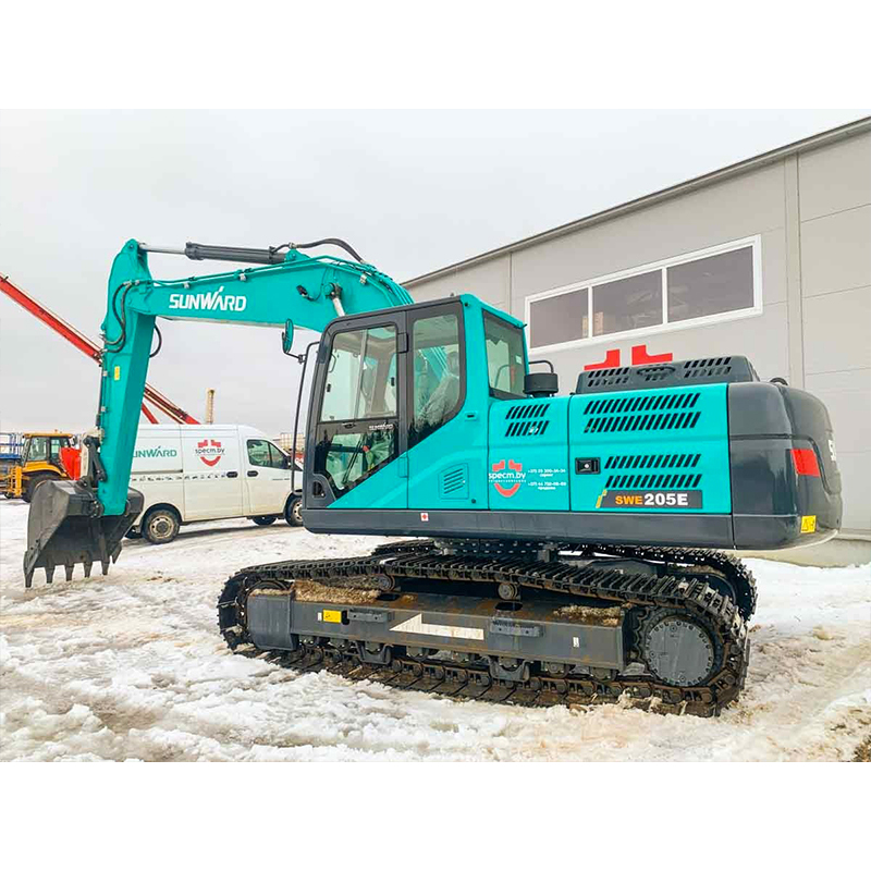 Среднеразмерный экскаватор Sunward SWE205E