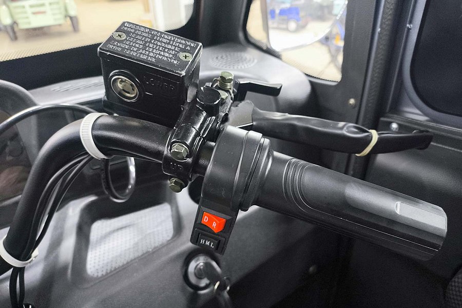 Грузовой электротрицикл Rutrike КАРГО Кабина Дуал NEXT 72V 2000W