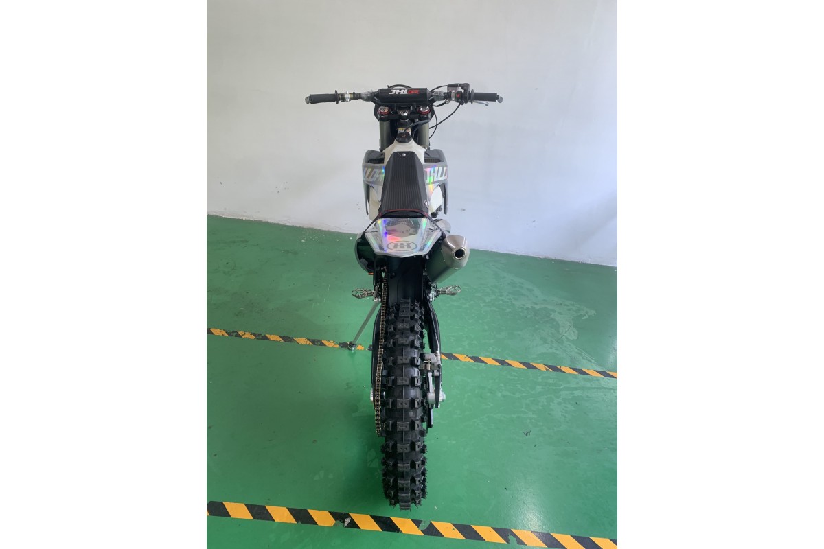 Мотоцикл JHLofr M6