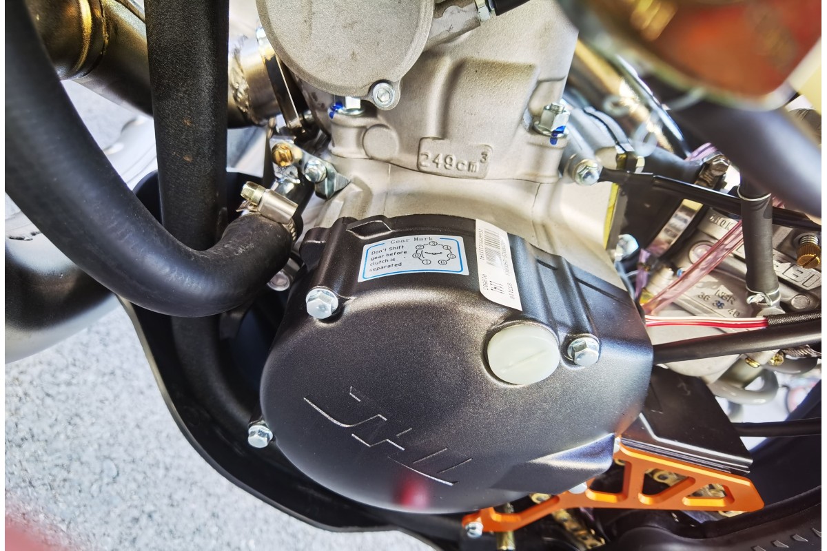 Мотоцикл JHL M5 MT250 (1E66MM)