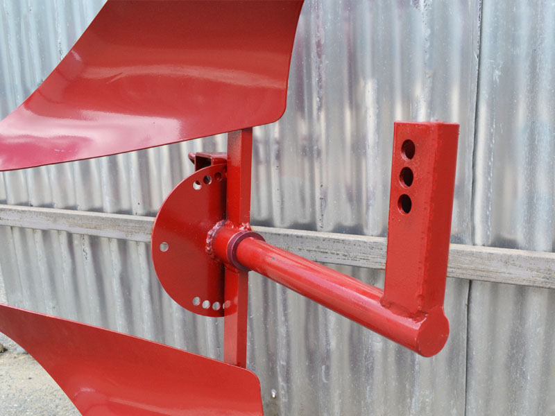 Плуг оборотный П1-215/14-11 для мотоблока МТЗ