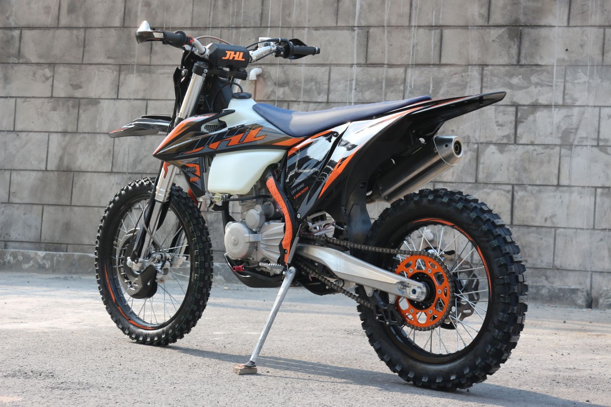 Мотоцикл JHL Z5 NB300 (174MN-5)