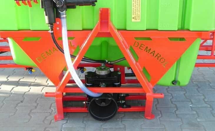 Опрыскиватель Demarol 800L
