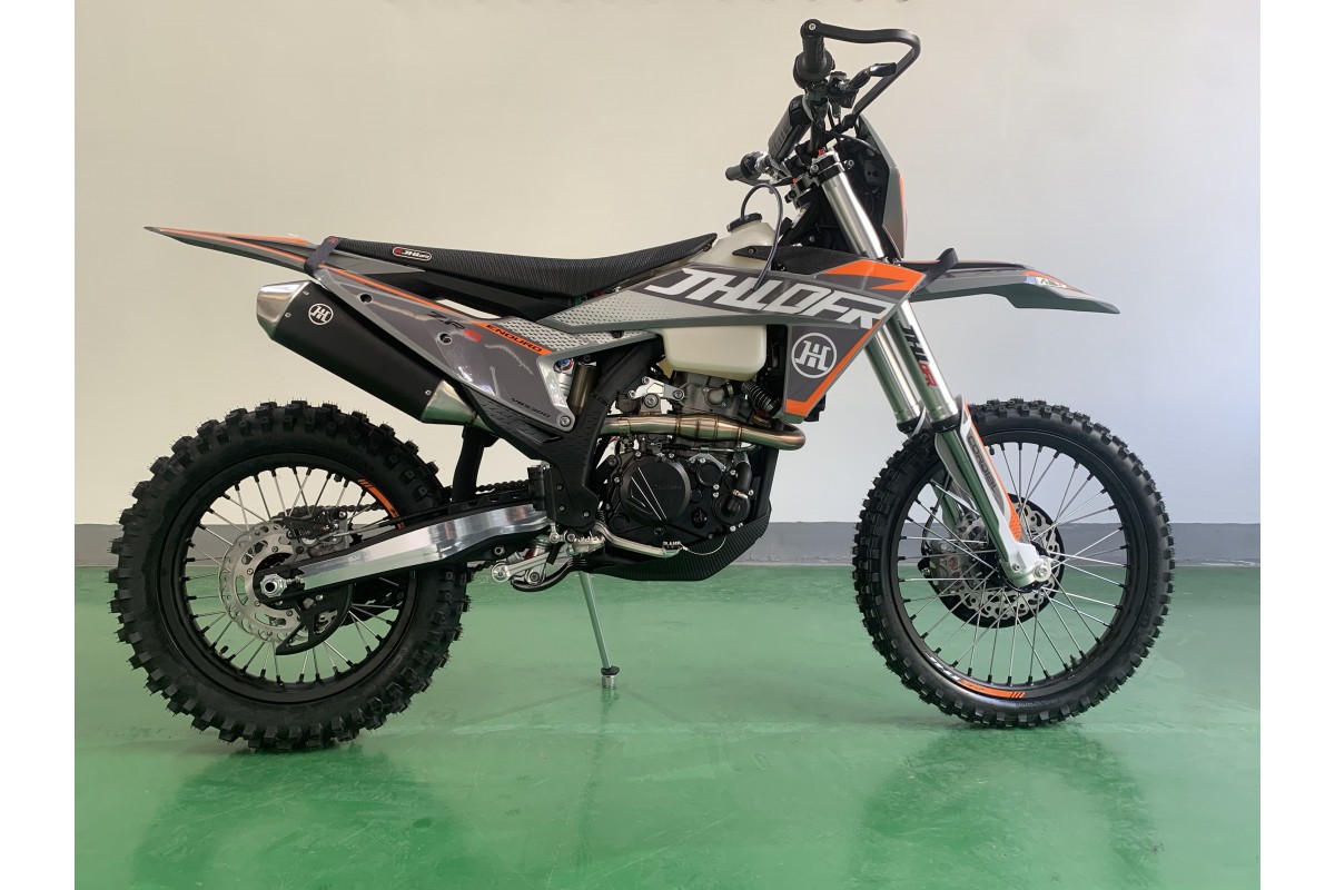 Мотоцикл JHLofr ZR6 YBS300 (176MN)