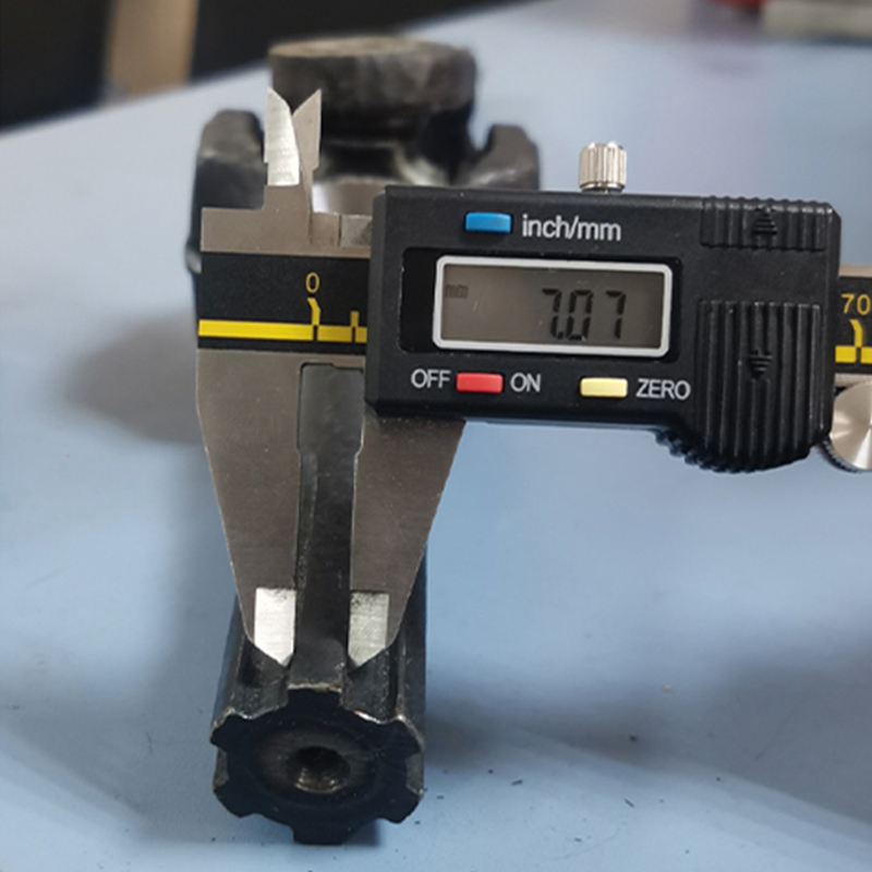 Вал карданный (полуось) переднего моста Z - 6/6 224