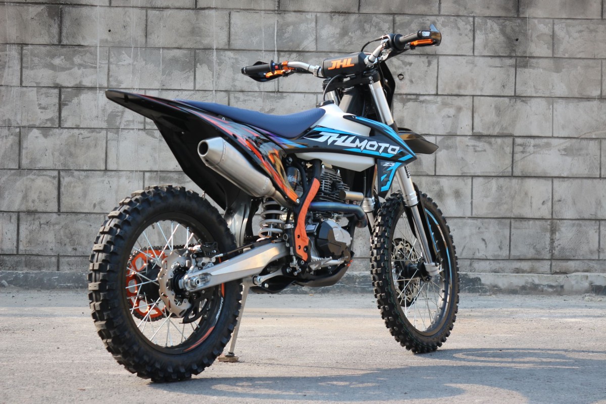 Мотоцикл JHL Z3 CB250 (172FMM-3A)