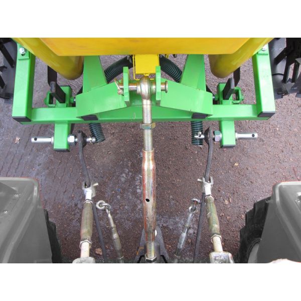 Картофелесажалка BOMET S239 с бачком