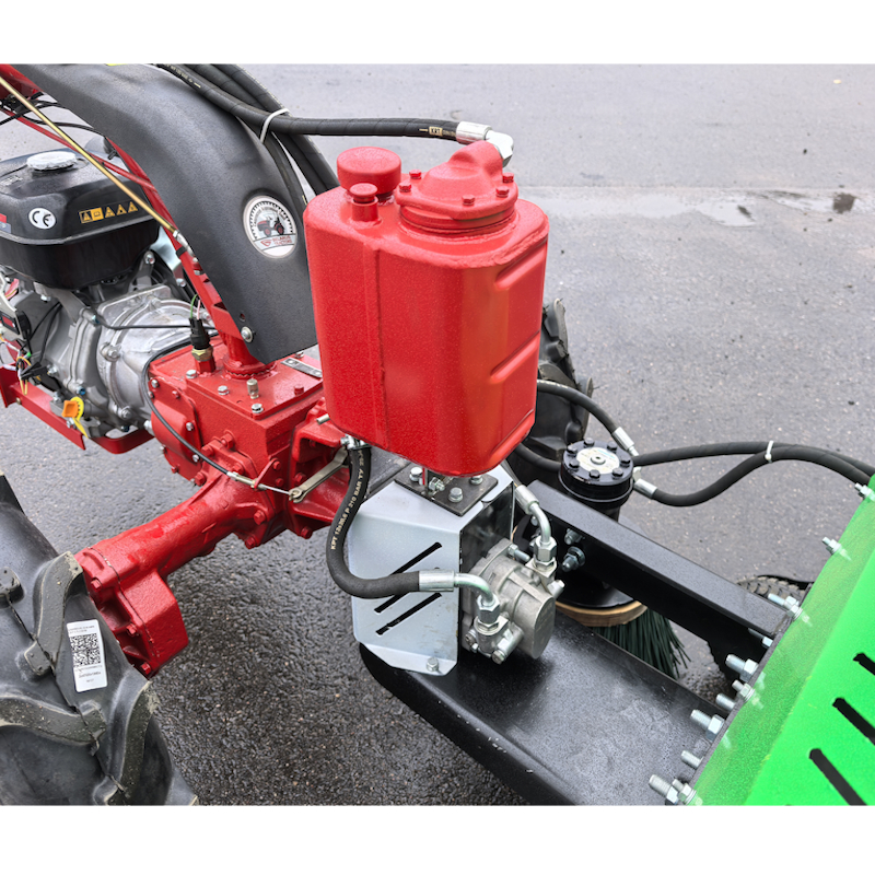 Подталкиватель кормов полунавесной ПКП-0,9