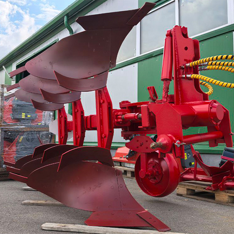 Плуг МЗШ оборотный 3-корпусный навесной ПОН-3-35