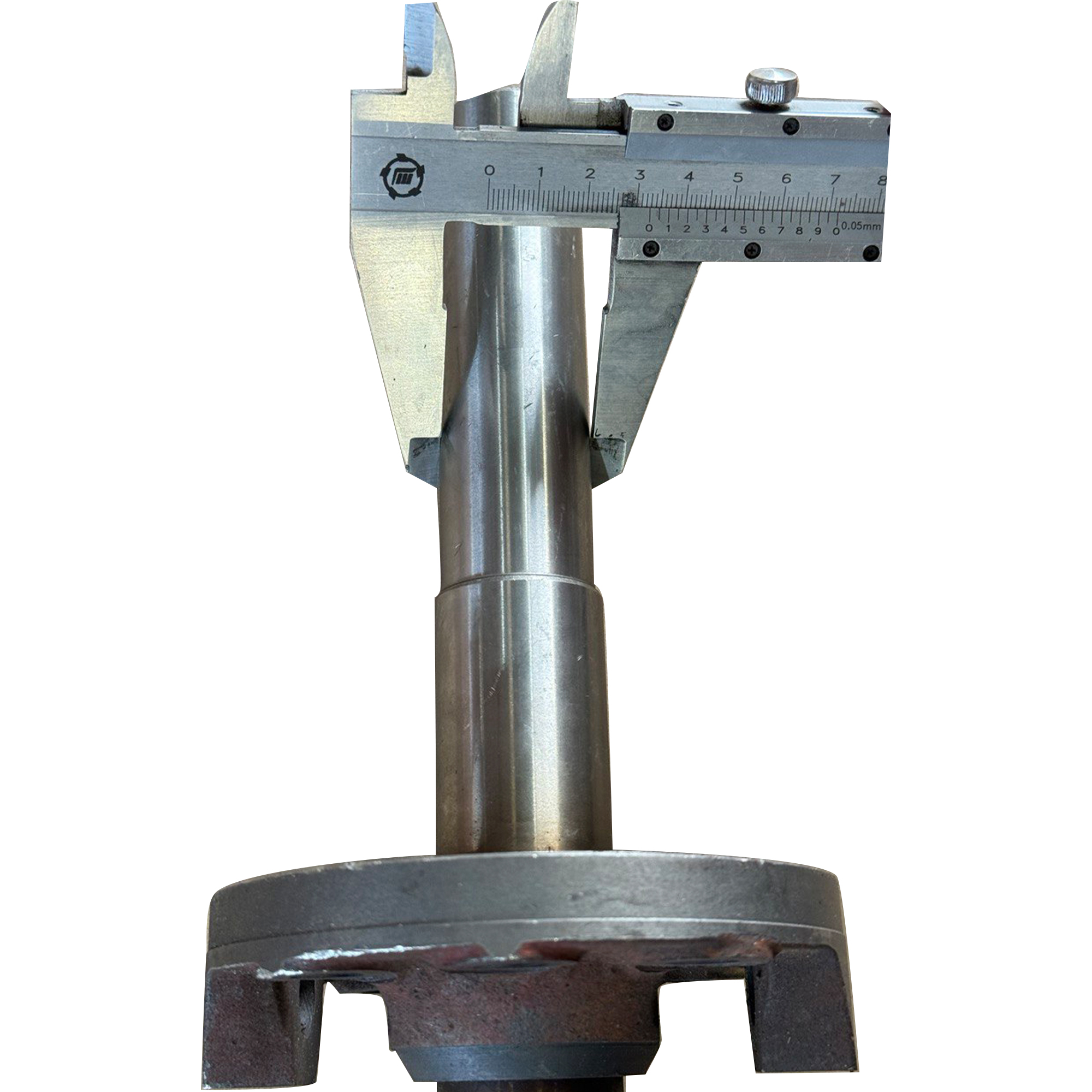 Корпус дифференциала с валом для 242/244